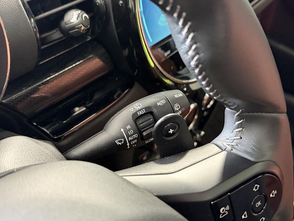 Thumbnail: 2023 MINI Cooper Clubman - 21