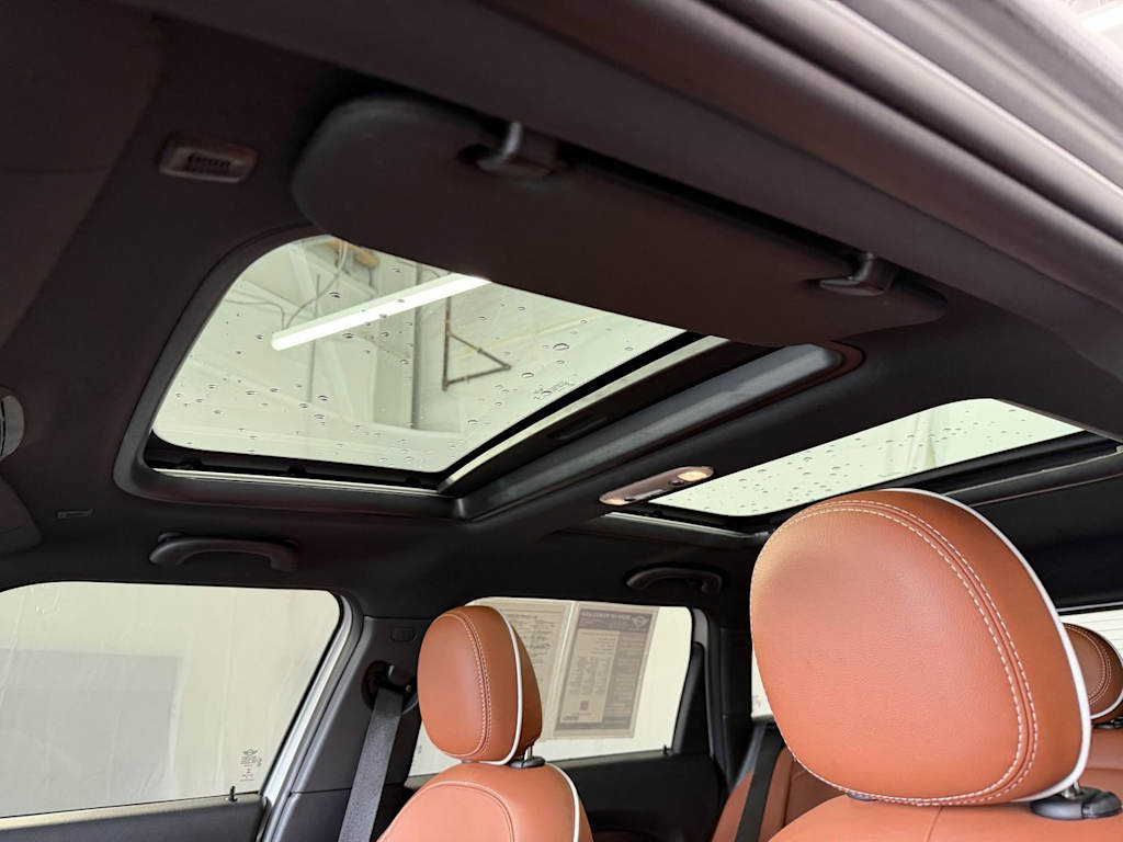 Thumbnail: 2023 MINI Cooper Clubman - 19