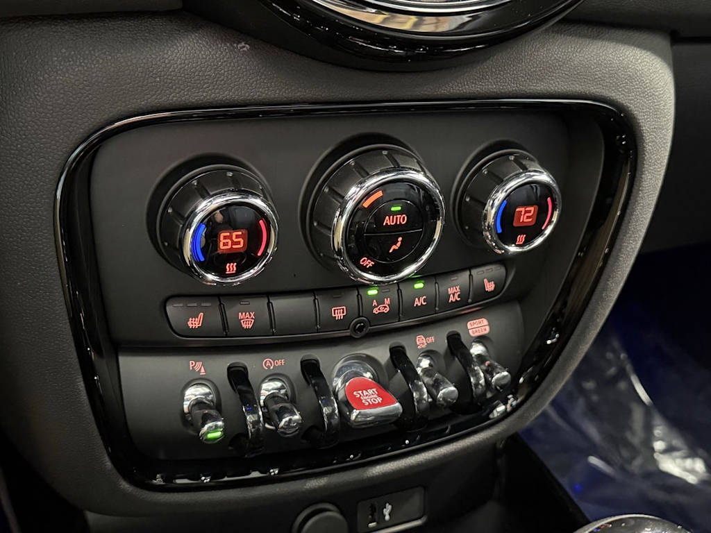 Thumbnail: 2024 MINI Cooper Clubman - 23