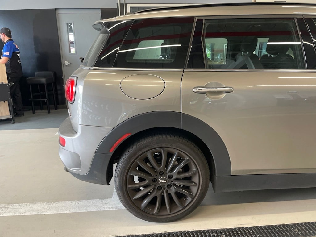 Thumbnail: 2019 MINI Cooper Clubman - 13
