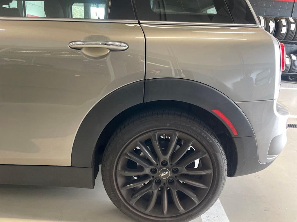 Thumbnail: 2019 MINI Cooper Clubman - 16