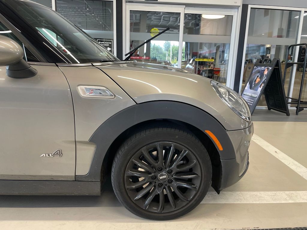 Thumbnail: 2019 MINI Cooper Clubman - 8
