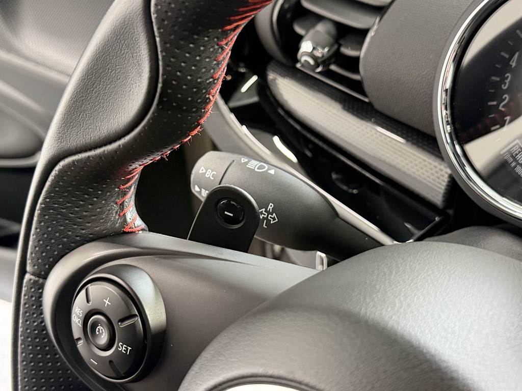 Thumbnail: 2019 MINI Cooper Clubman - 12