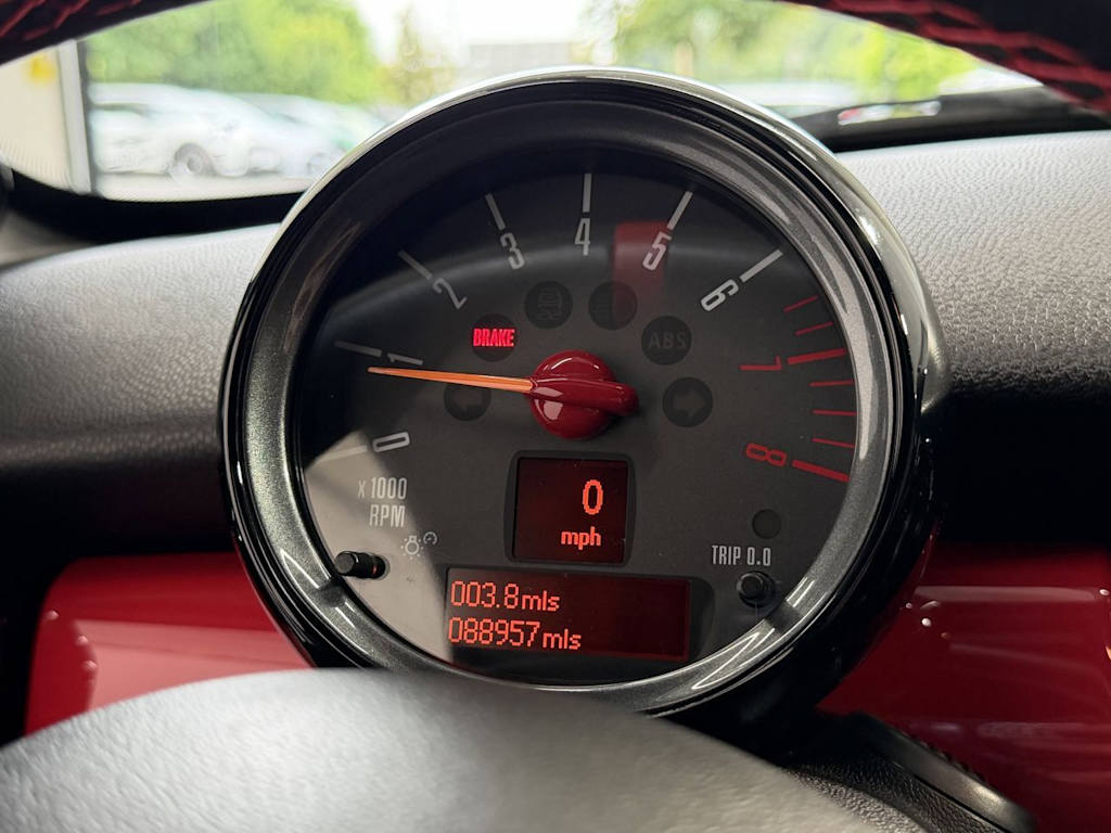 Thumbnail: 2012 MINI Cooper - 13
