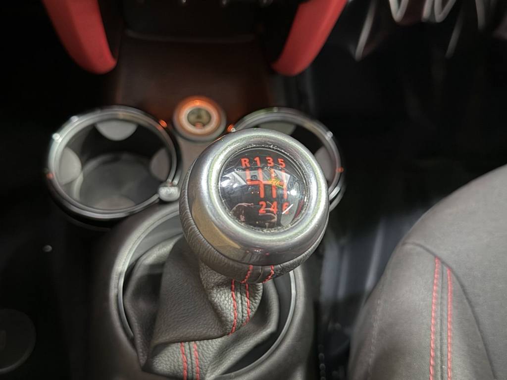 Thumbnail: 2012 MINI Cooper - 22