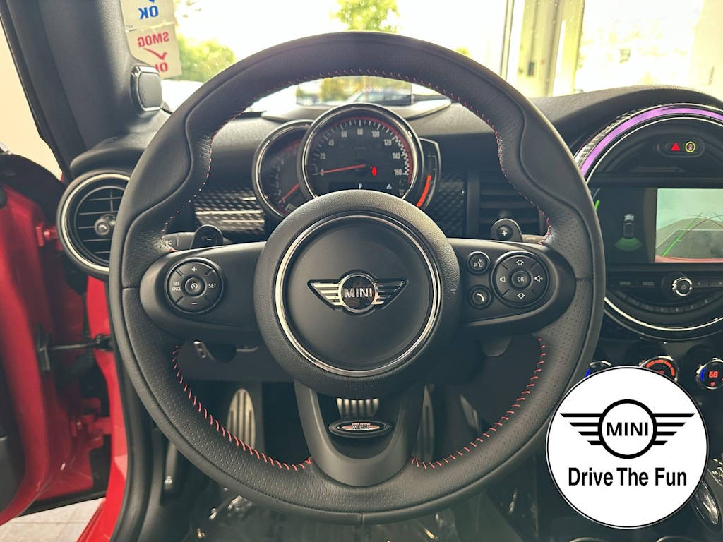 Thumbnail: 2019 MINI Cooper - 10