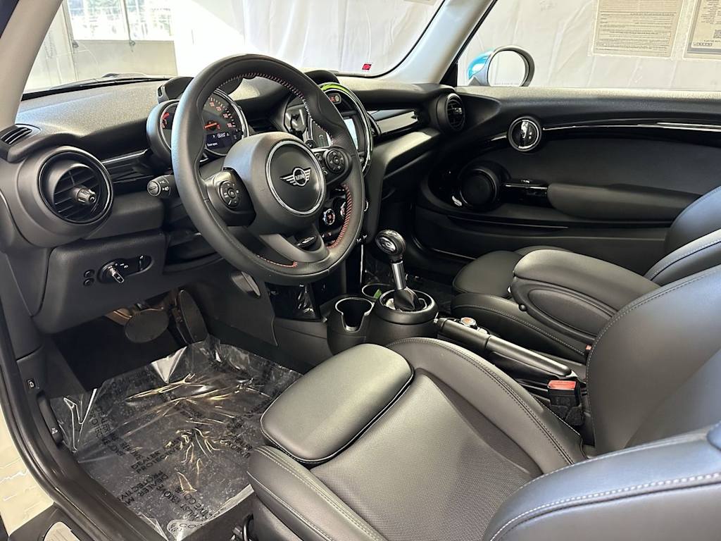 Thumbnail: 2019 MINI Cooper Hardtop - 3
