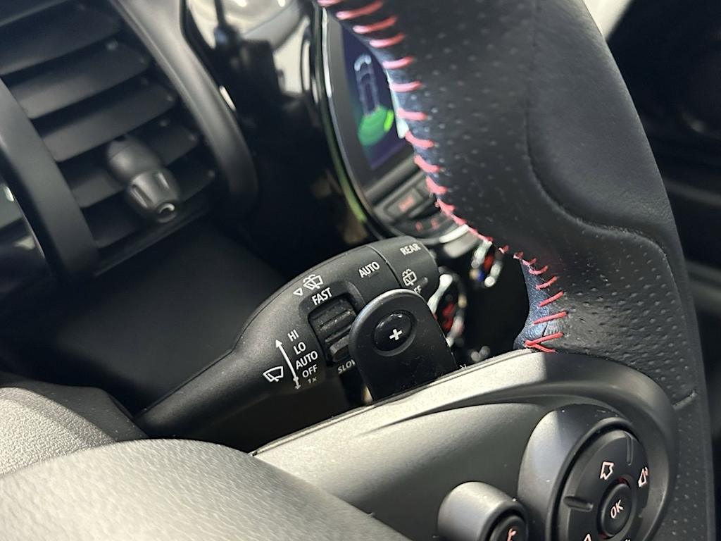 Thumbnail: 2019 MINI Cooper Hardtop - 14