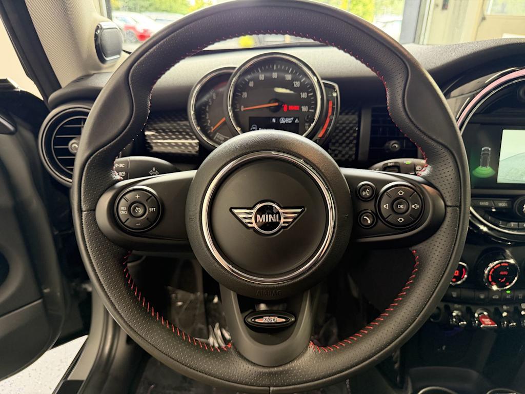 Thumbnail: 2021 MINI Cooper - 8