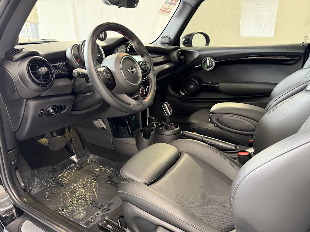 Thumbnail: 2021 MINI Cooper - 2