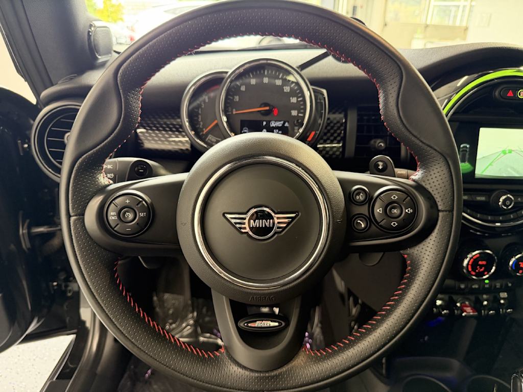 Thumbnail: 2021 MINI Cooper - 8