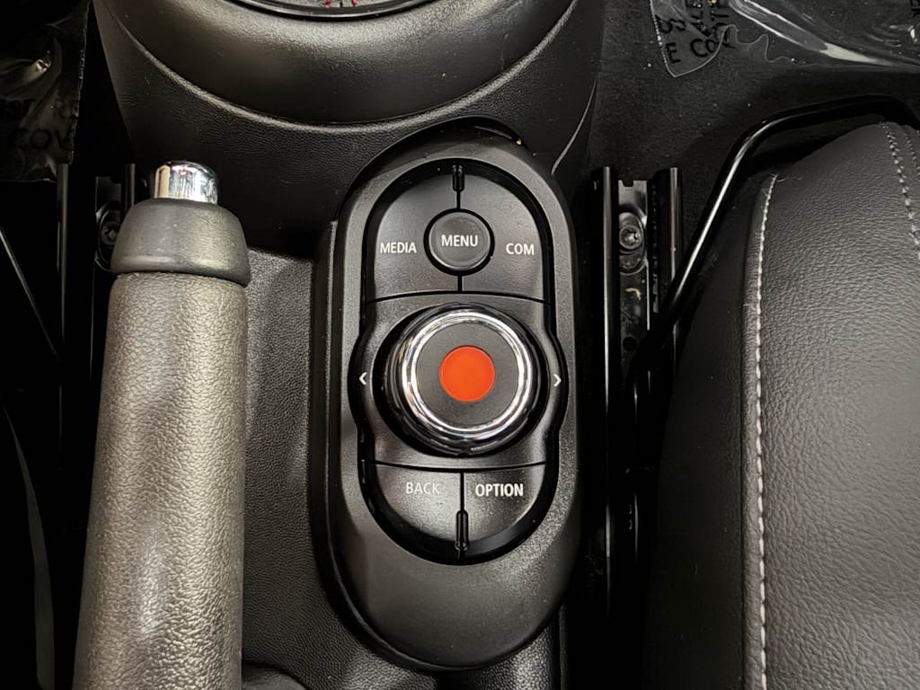 Thumbnail: 2021 MINI Cooper - 25