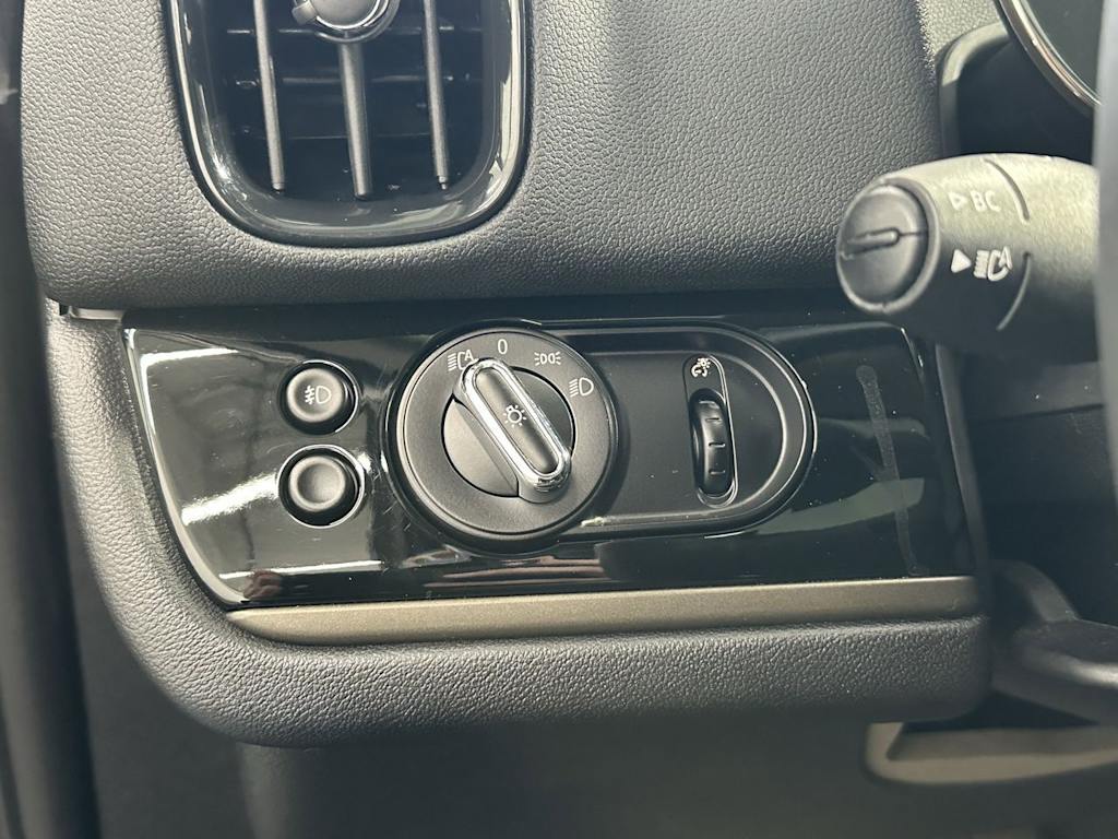 Thumbnail: 2022 MINI Cooper Countryman - 20