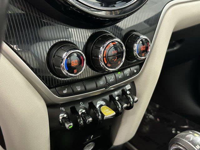 Thumbnail: 2022 MINI Cooper Countryman - 23