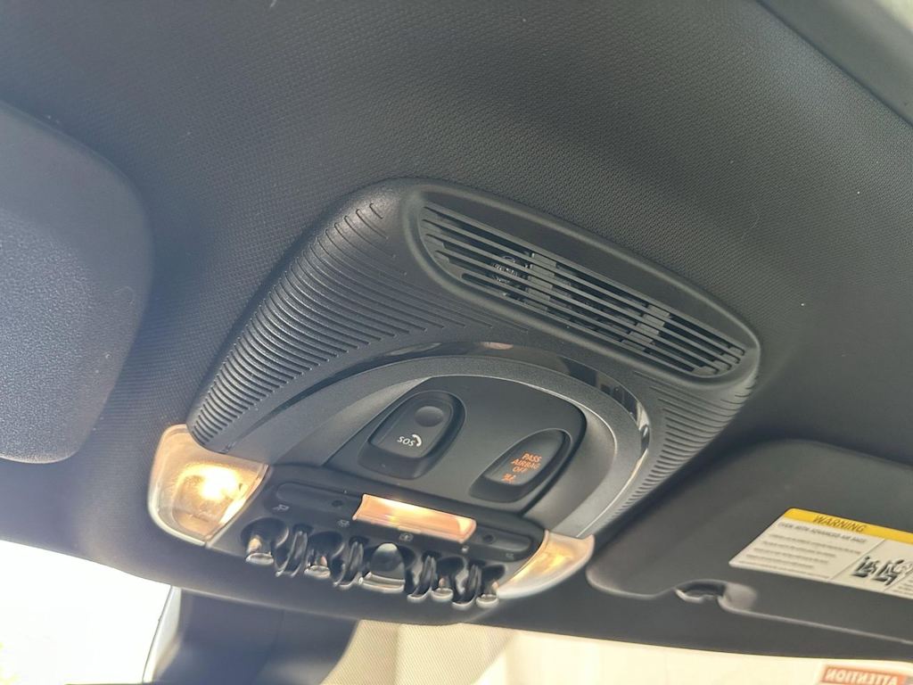 Thumbnail: 2022 MINI Cooper Countryman - 22