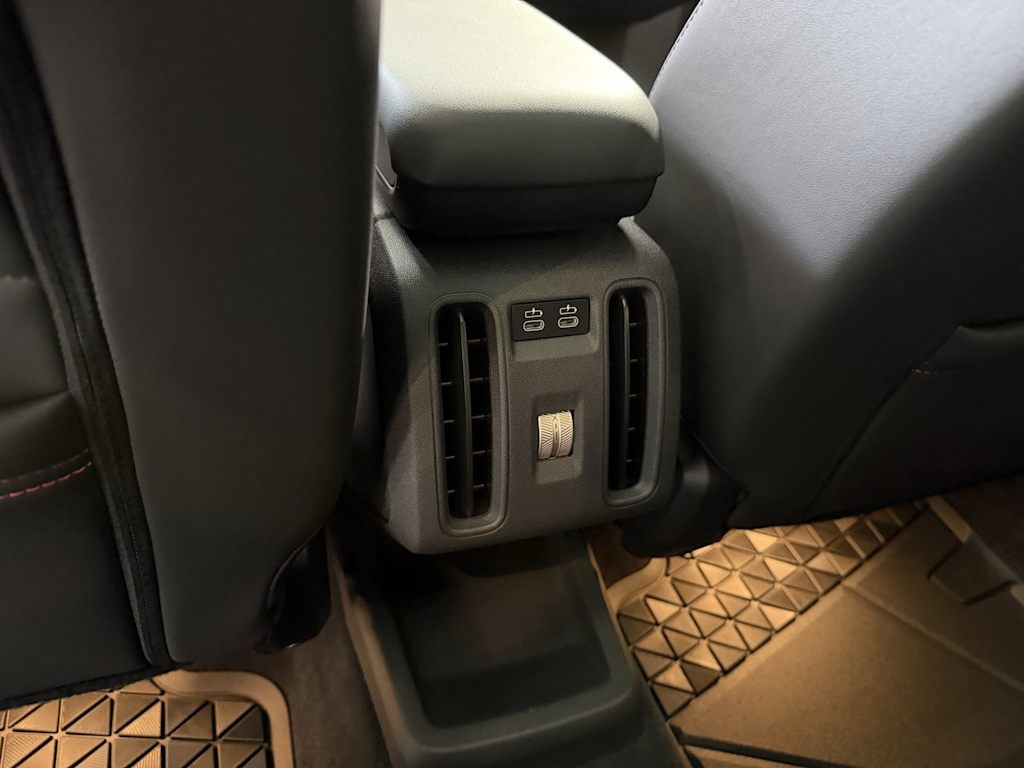 Thumbnail: 2026 MINI Cooper Countryman - 13
