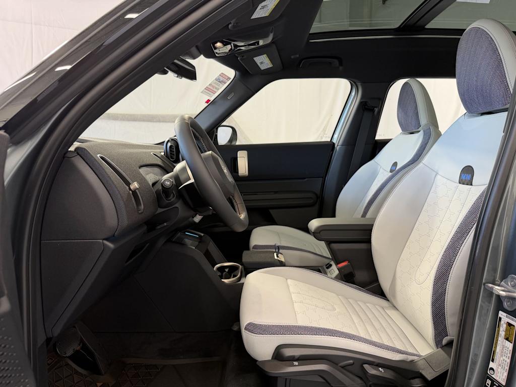 Thumbnail: 2026 MINI Cooper Countryman - 9