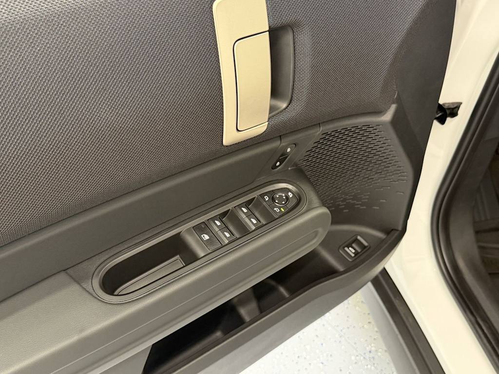 Thumbnail: 2026 MINI Cooper Countryman - 19