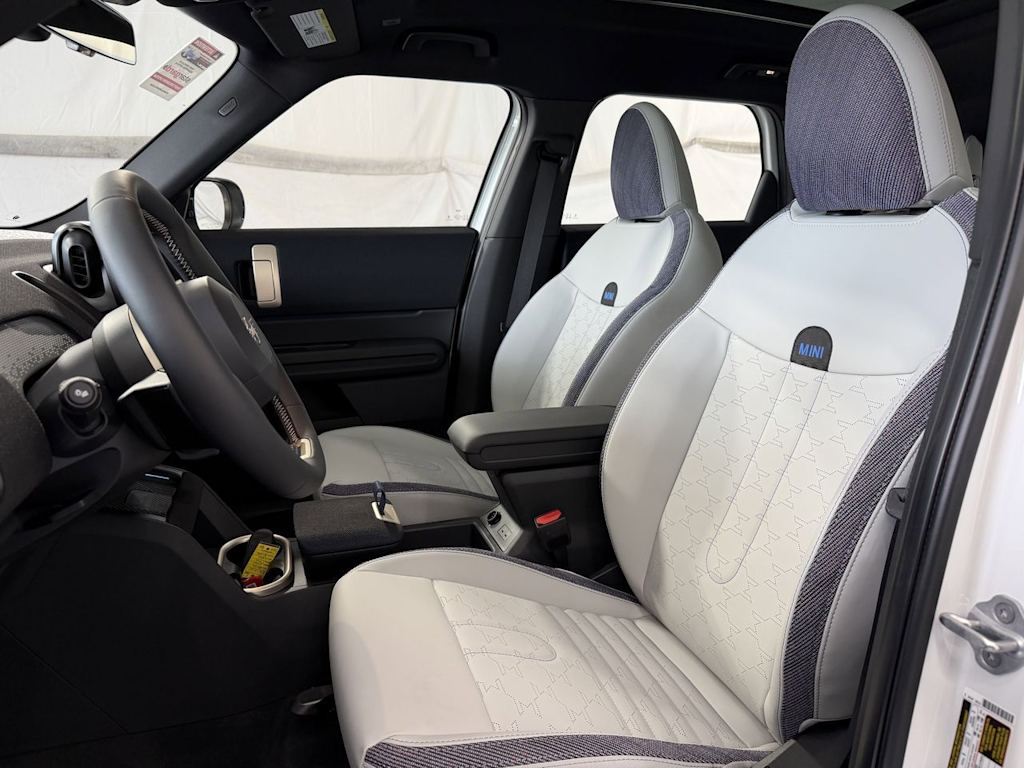 Thumbnail: 2026 MINI Cooper Countryman - 9