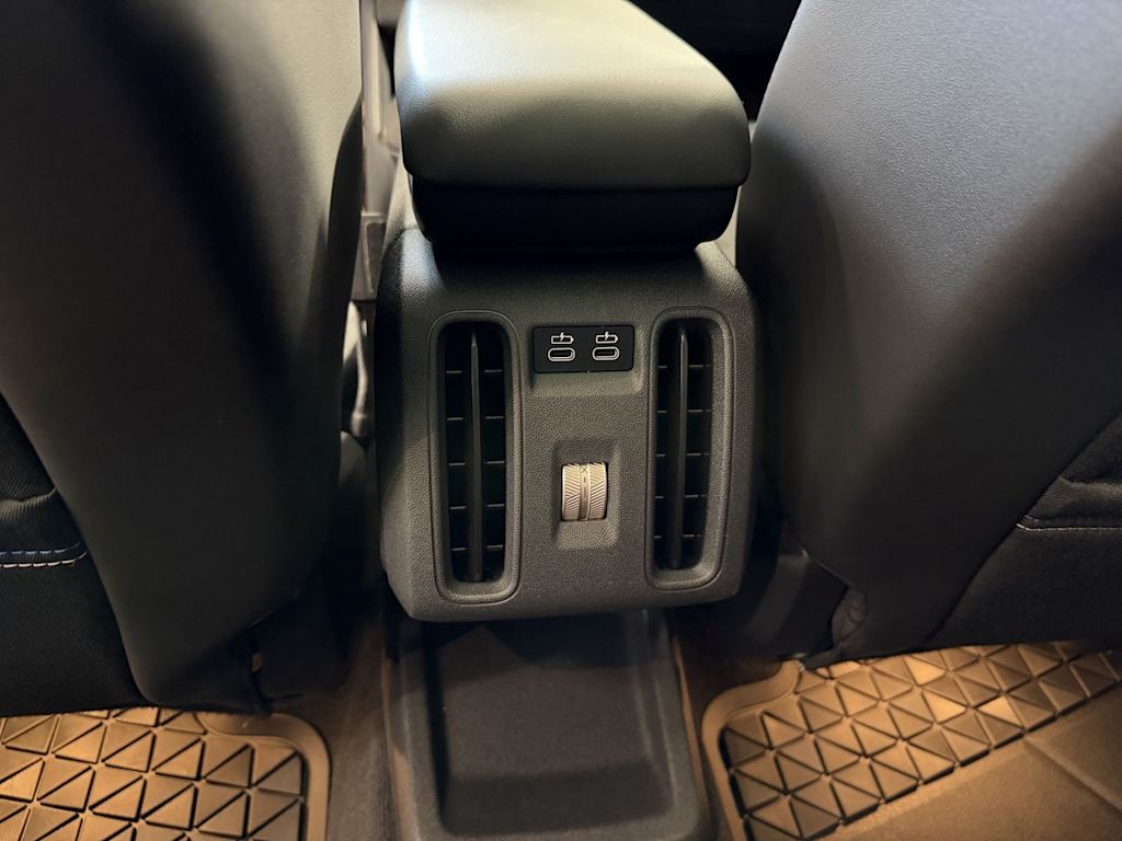 Thumbnail: 2025 MINI Cooper Countryman - 19