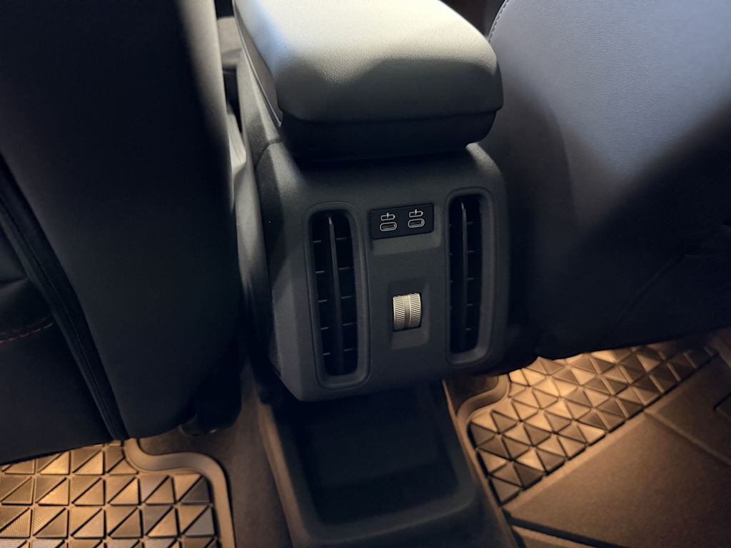 Thumbnail: 2026 MINI Cooper Countryman - 19