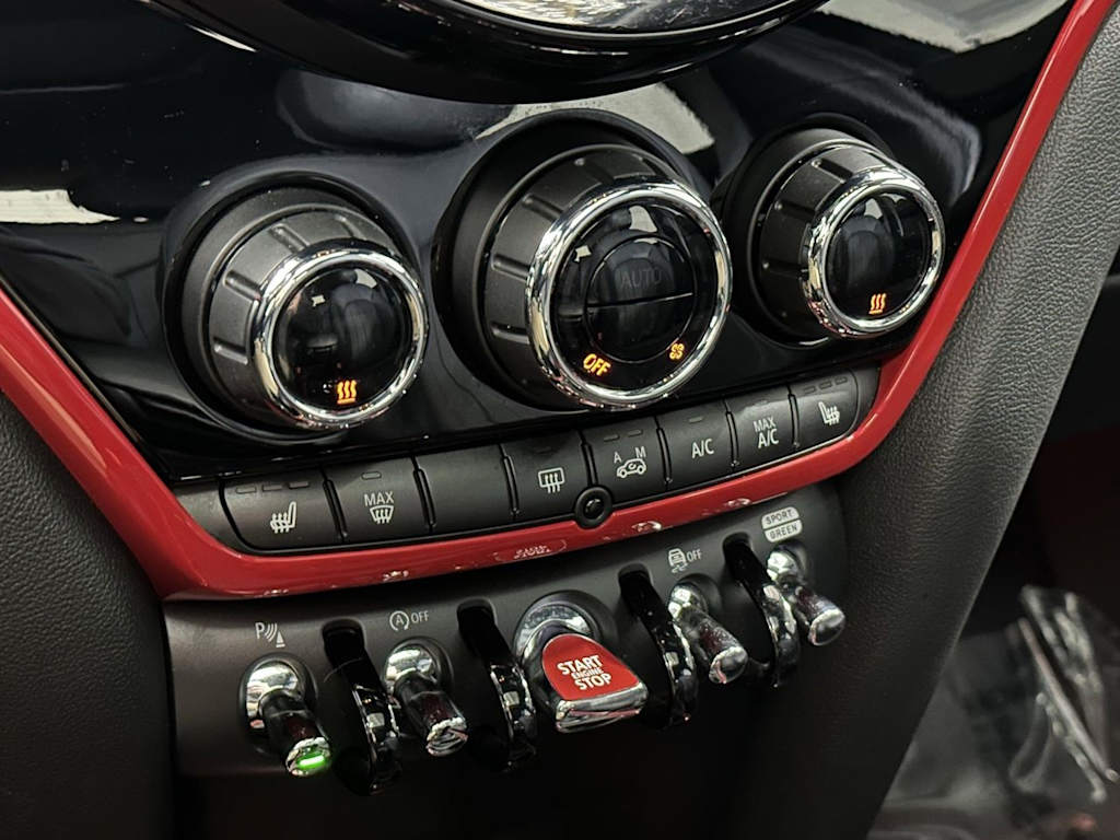 Thumbnail: 2023 MINI Cooper Countryman - 22