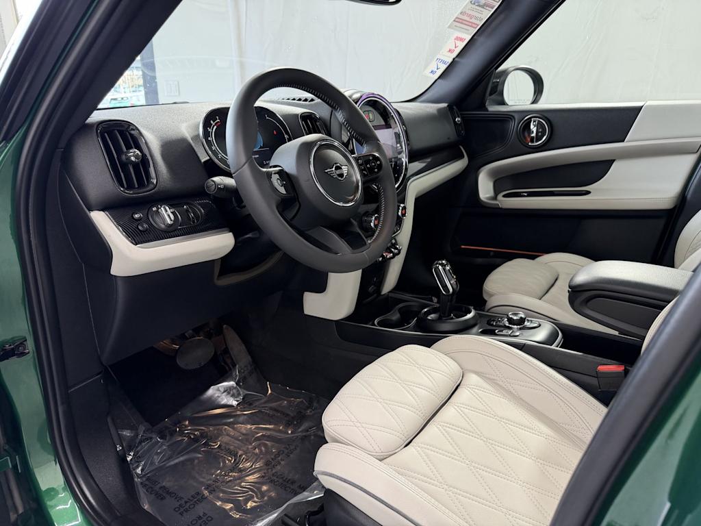Thumbnail: 2024 MINI Cooper Countryman - 2