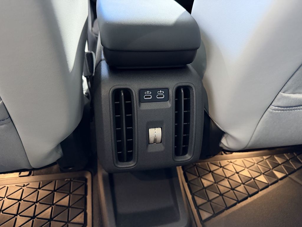 Thumbnail: 2025 MINI Cooper Countryman - 18