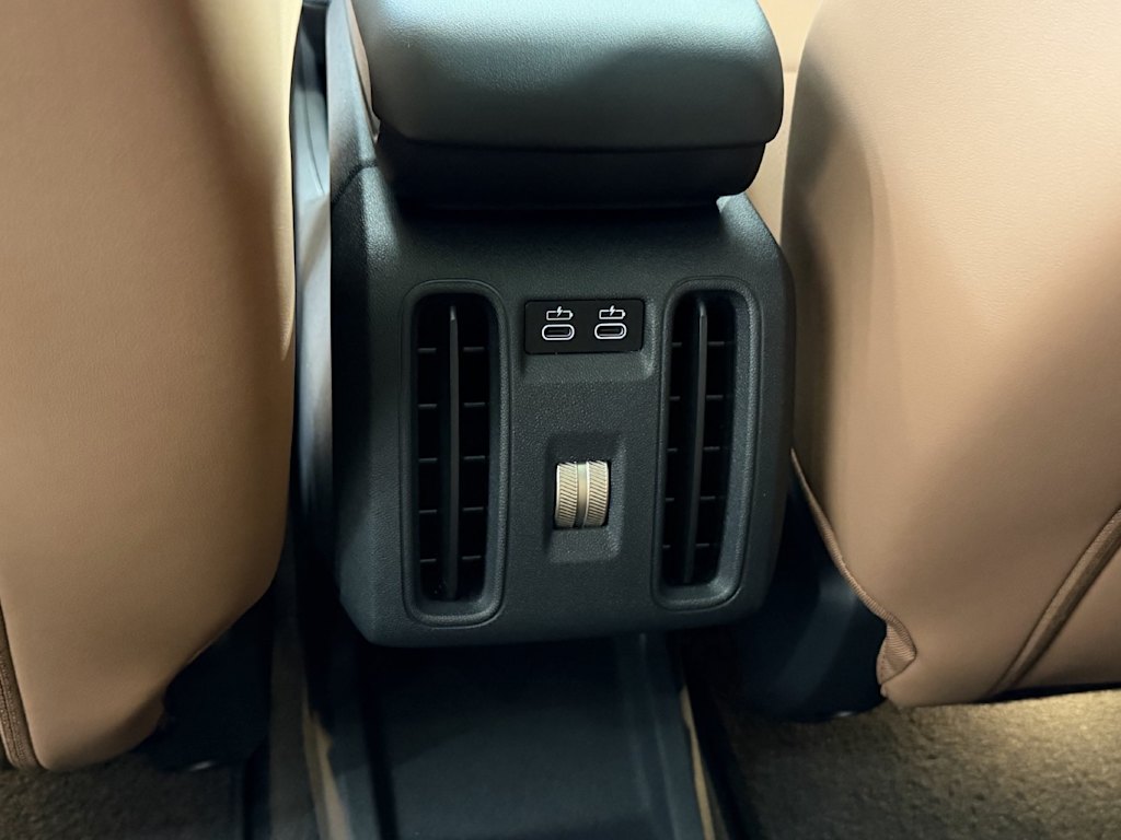 Thumbnail: 2025 MINI Cooper Countryman - 18
