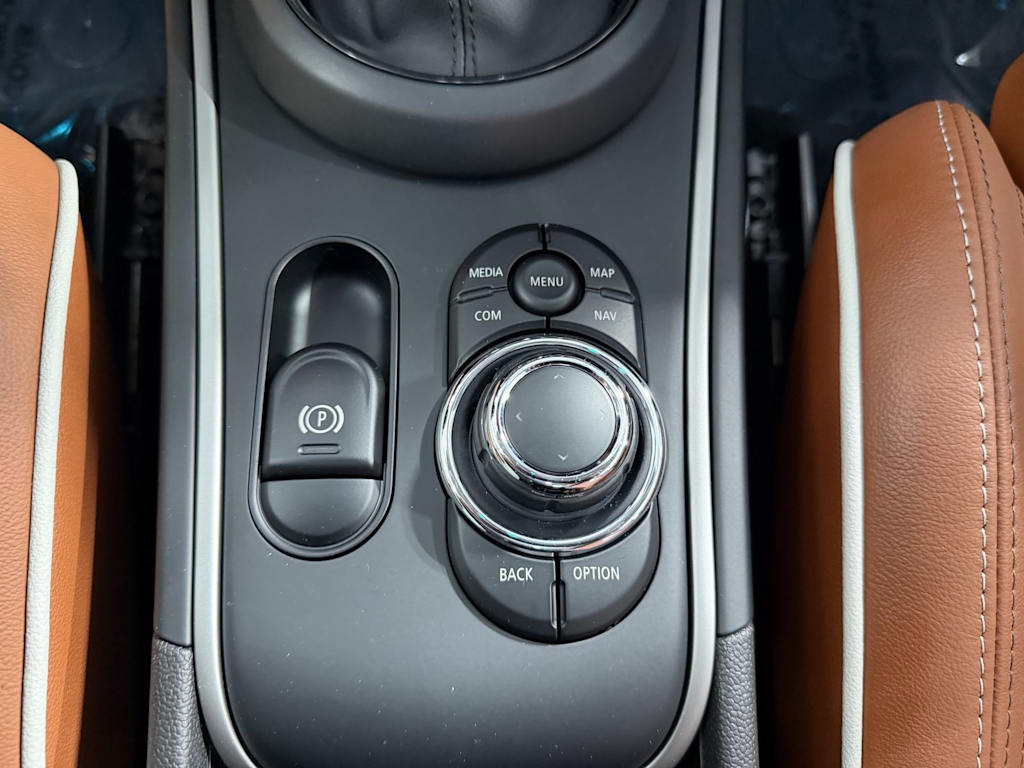Thumbnail: 2024 MINI Cooper Countryman - 25