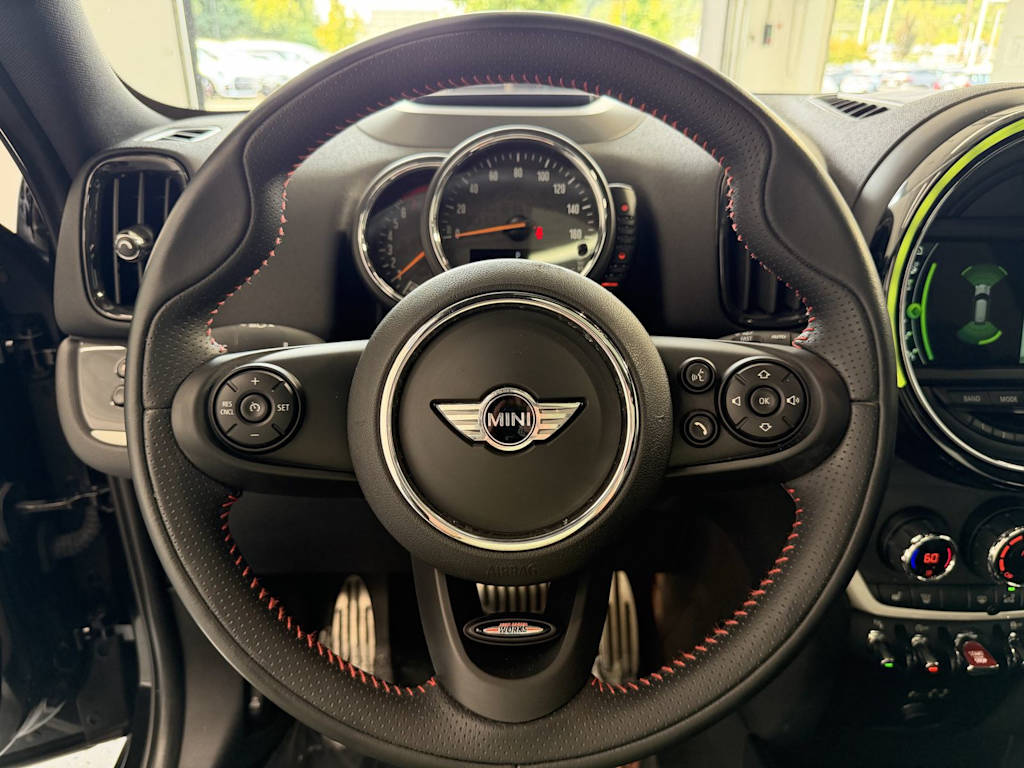 Thumbnail: 2017 MINI Cooper Countryman - 10