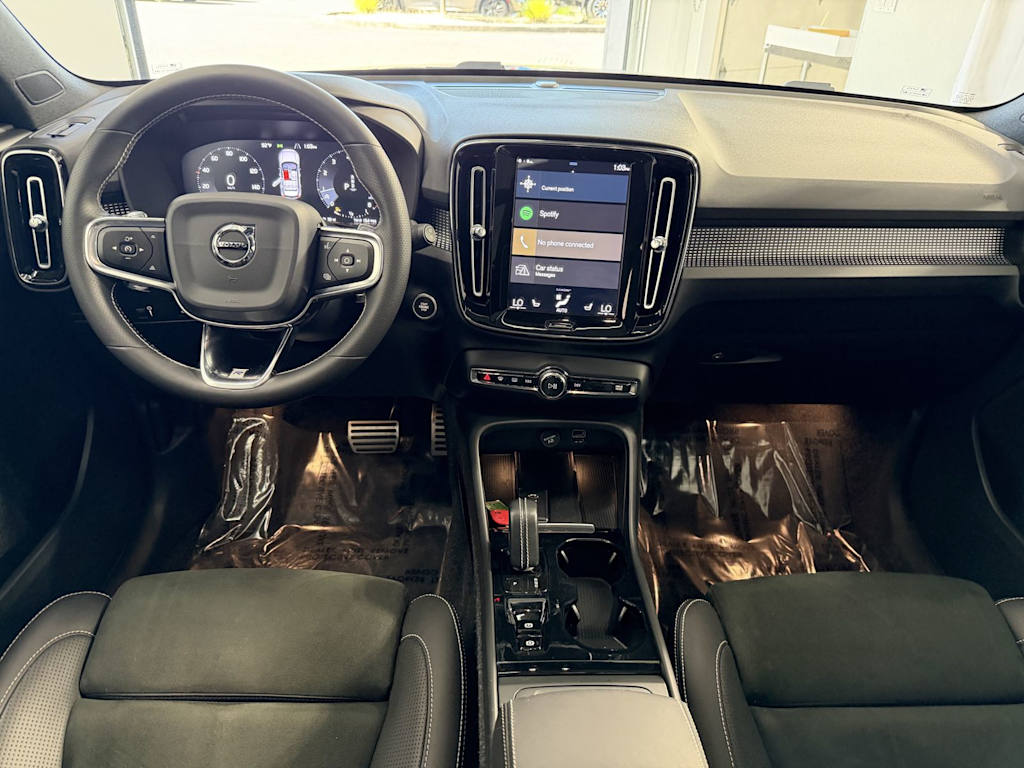 Thumbnail: 2019 Volvo XC40 - 8