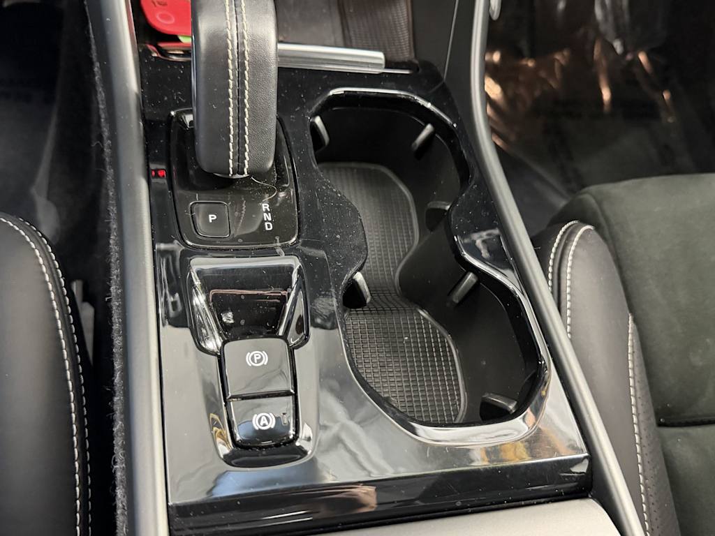 Thumbnail: 2019 Volvo XC40 - 22