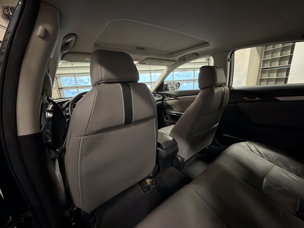 Thumbnail: 2017 Honda Civic - 28