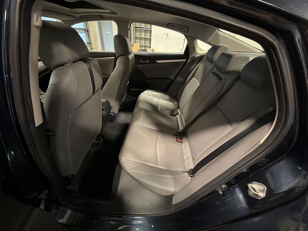 Thumbnail: 2017 Honda Civic - 30