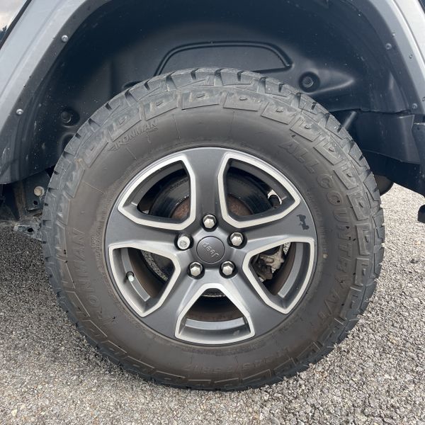 Thumbnail: 2020 Jeep Wrangler - 5