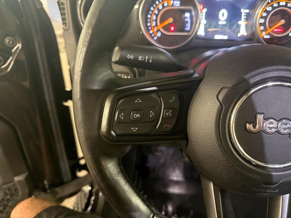 Thumbnail: 2020 Jeep Wrangler - 23