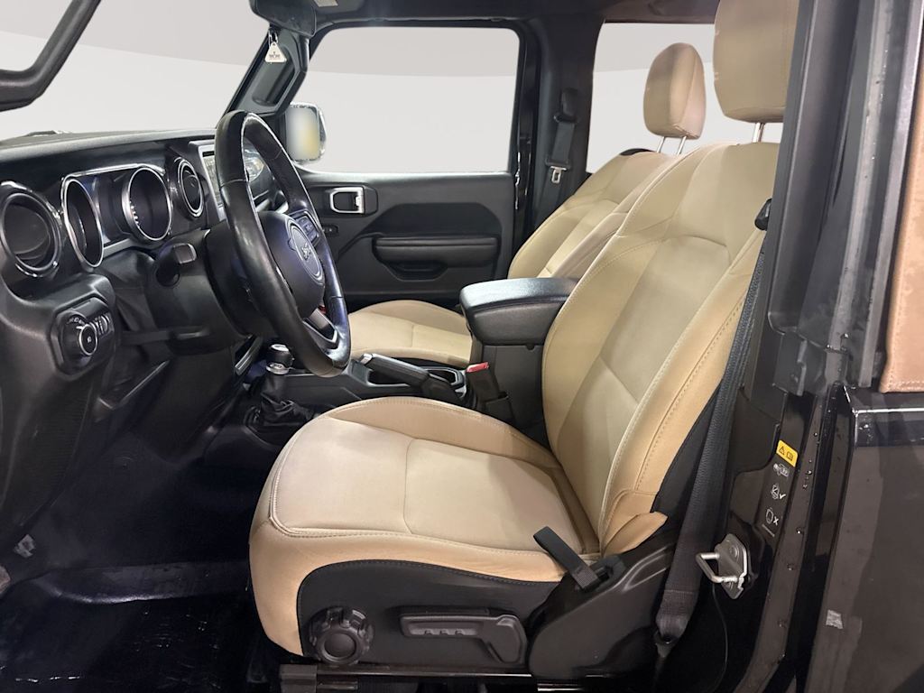Thumbnail: 2020 Jeep Wrangler - 8