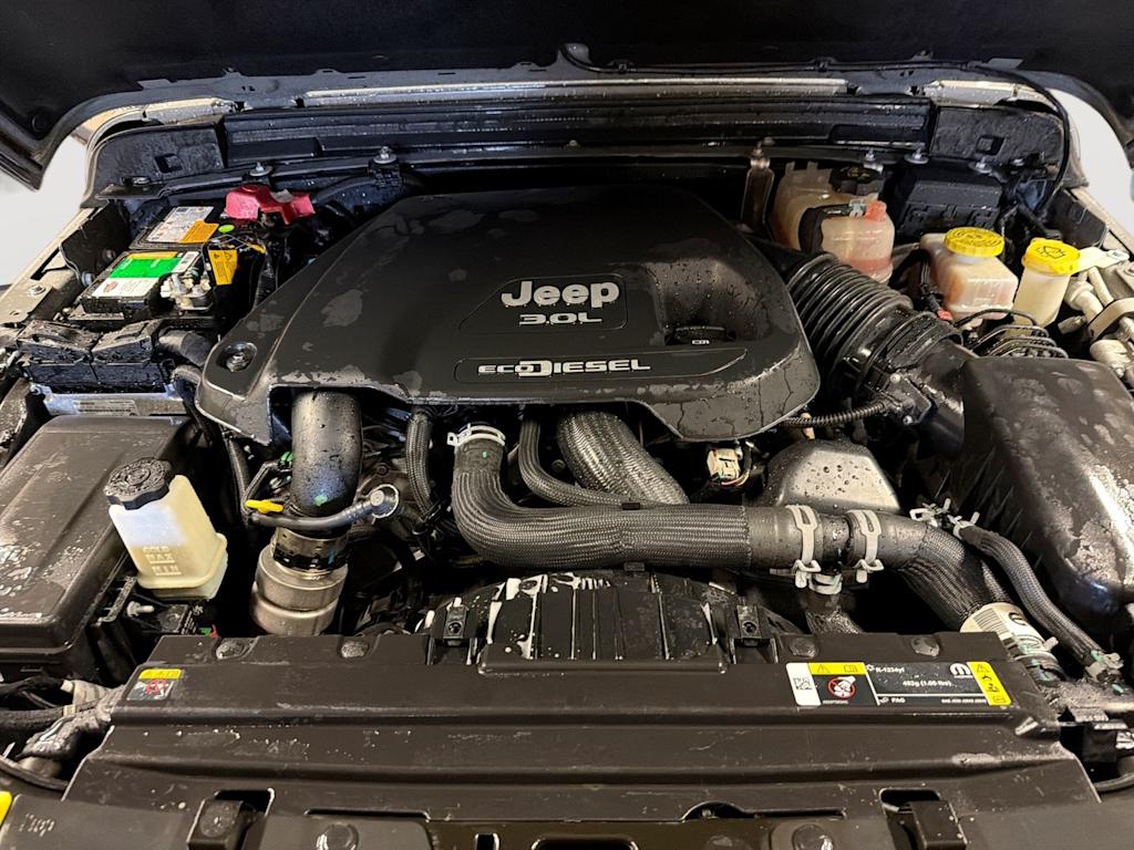 Thumbnail: 2021 Jeep Wrangler - 7
