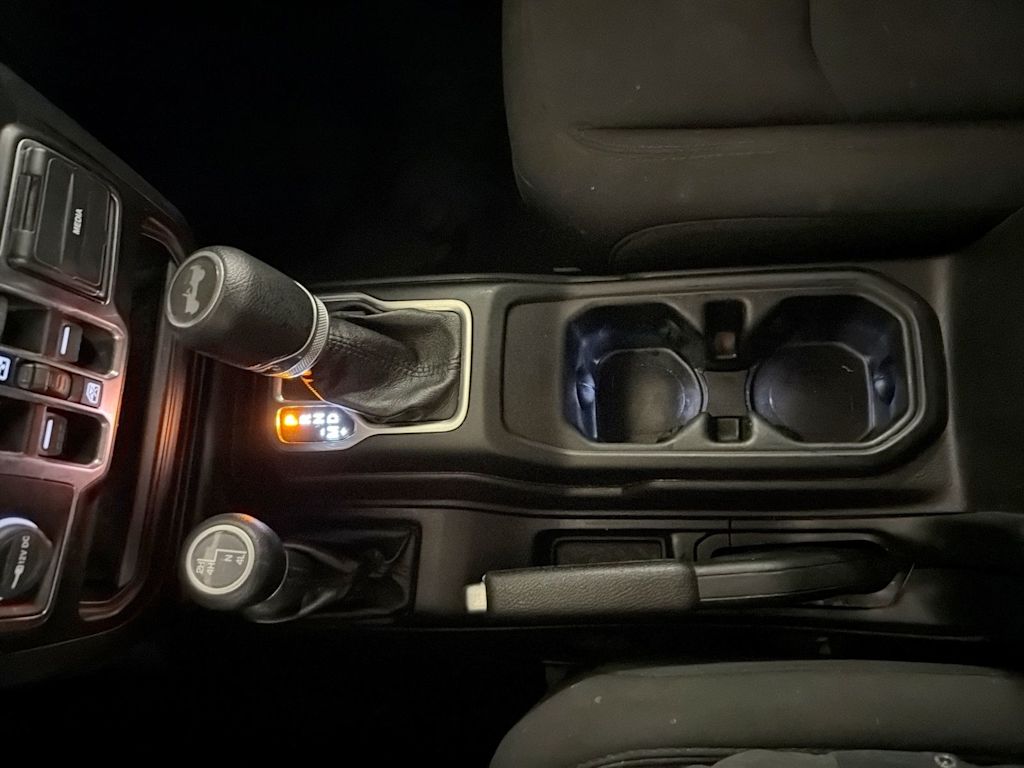 Thumbnail: 2021 Jeep Wrangler - 12