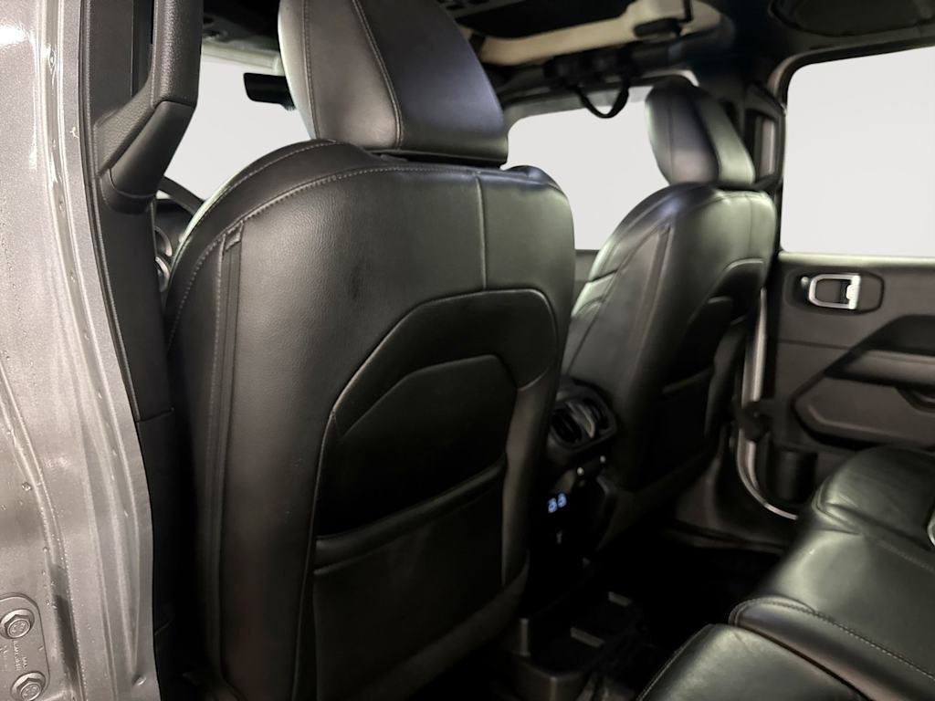 Thumbnail: 2018 Jeep Wrangler - 12