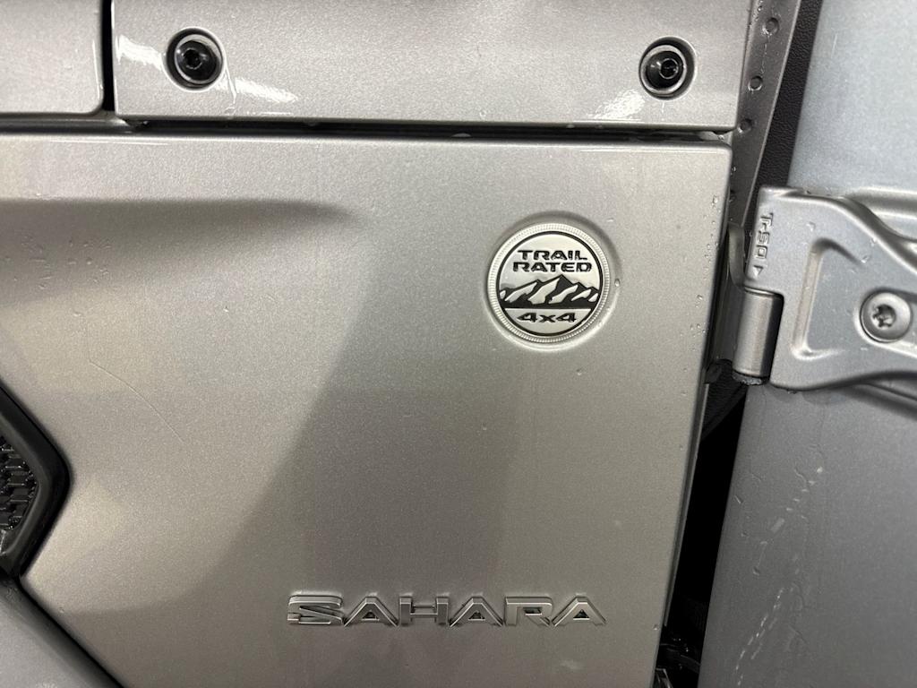 Thumbnail: 2018 Jeep Wrangler - 26