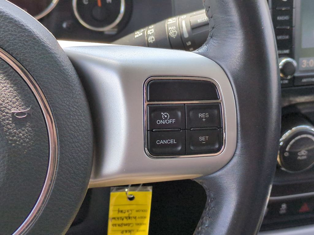 Thumbnail: 2017 Jeep Compass - 31