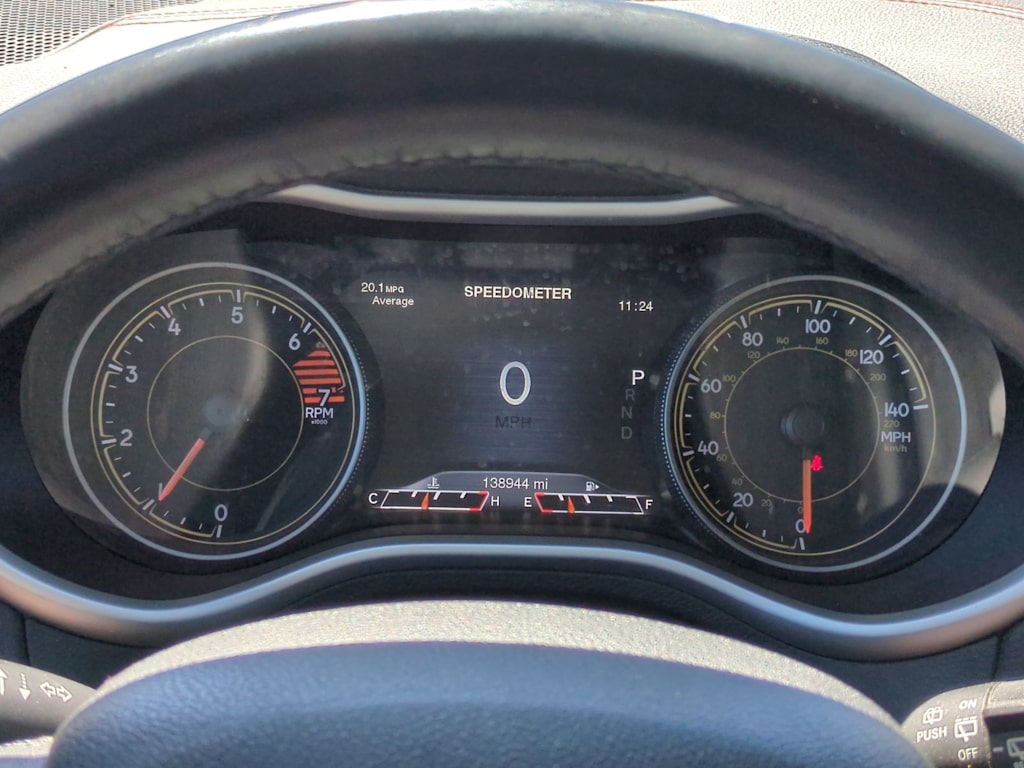 Thumbnail: 2016 Jeep Cherokee - 17
