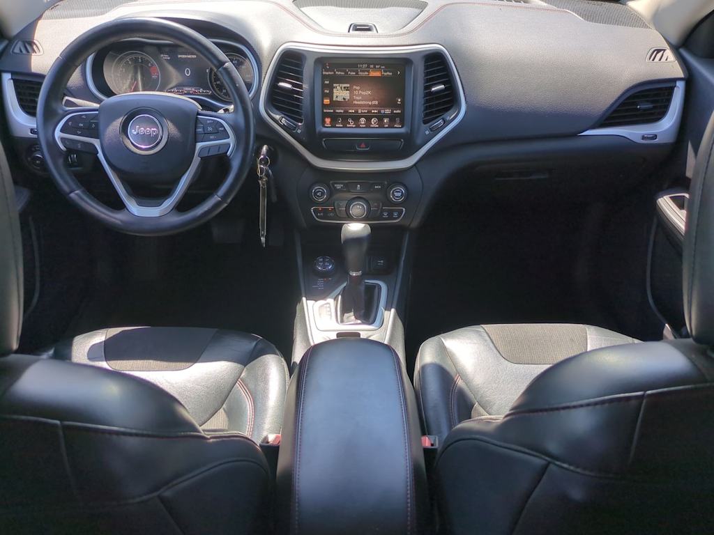 Thumbnail: 2016 Jeep Cherokee - 10