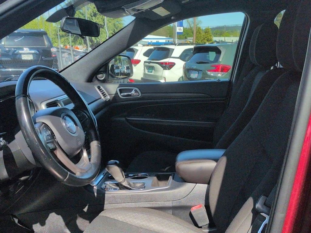 Thumbnail: 2021 Jeep Grand Cherokee - 9
