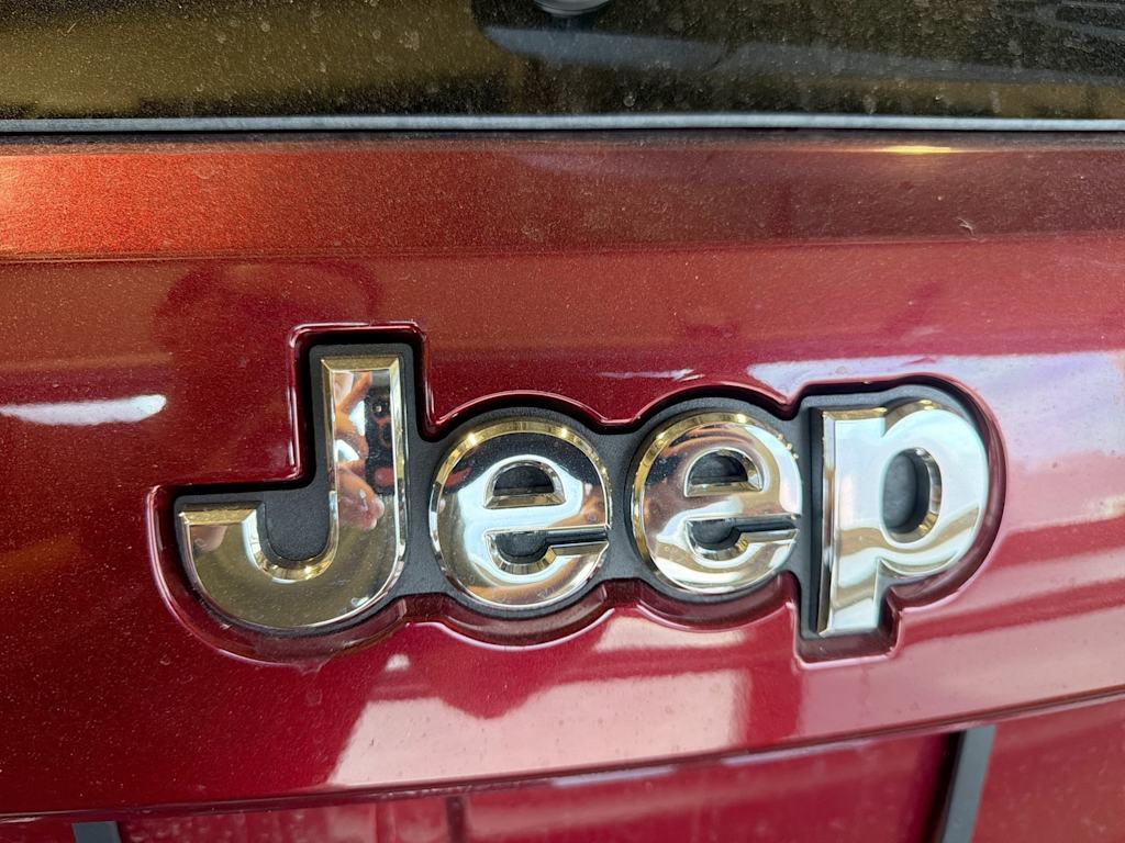 Thumbnail: 2021 Jeep Grand Cherokee - 7