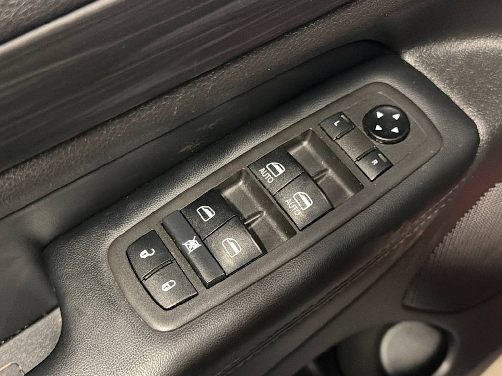 Thumbnail: 2021 Jeep Grand Cherokee - 27