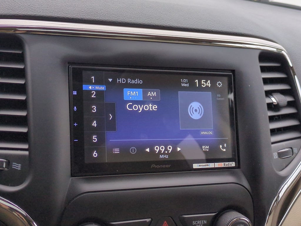 Thumbnail: 2018 Jeep Grand Cherokee - 33