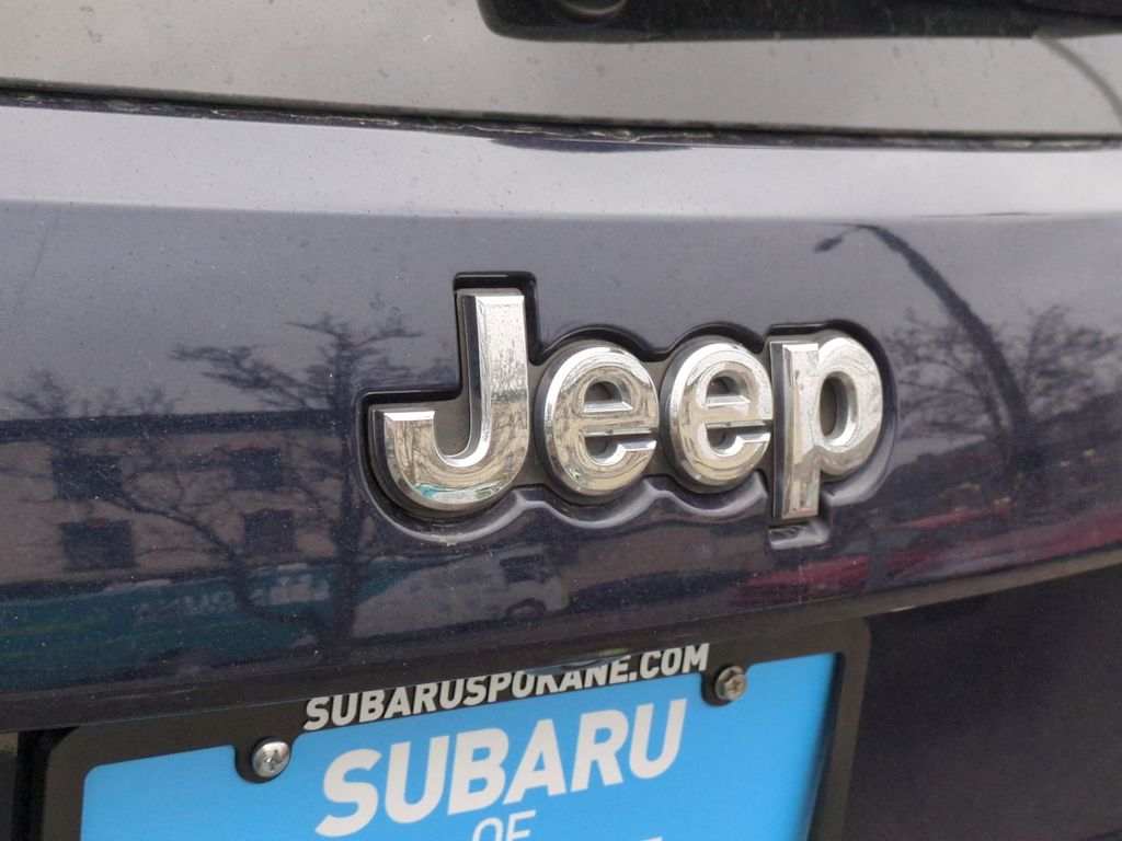 Thumbnail: 2018 Jeep Grand Cherokee - 7